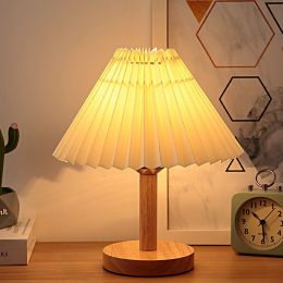 Bedroom Bedside Light Japanese Nursing Night Light Net Red Light Girl Dormitory Decoration Eye Protection Light (Color: Yellow, style: B)