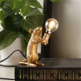 Nordic Creative Mini Animal Mouse Lamp Living Room Dining Room Bedroom Clothing Store Personalized Eye Protection Gift Resin Table Lamp (style-power: Standing posture-UK, Color: Golden)